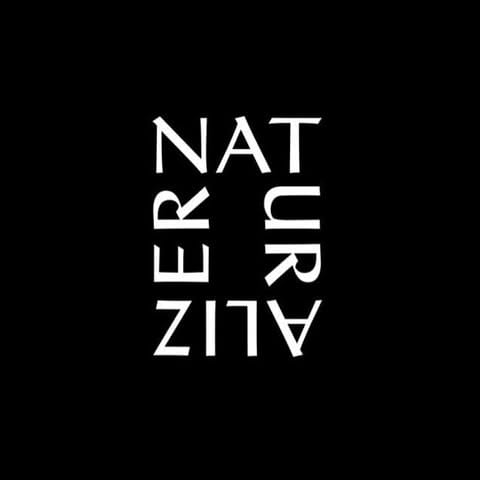 Naturalizer logo